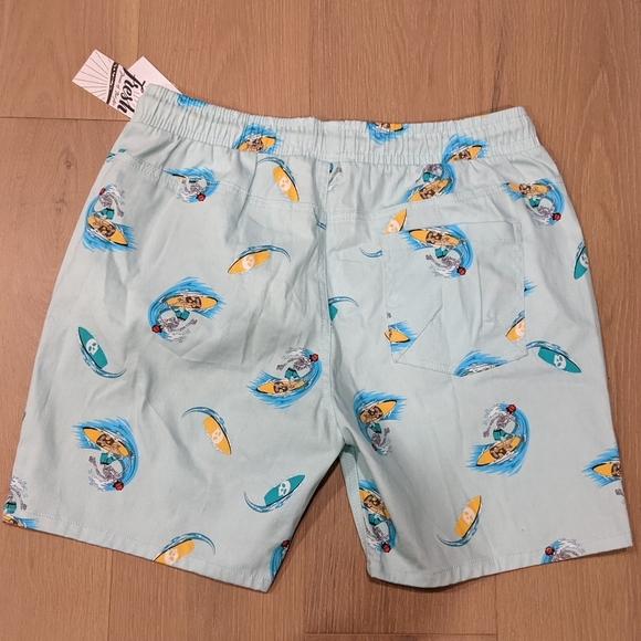 Fresh Prints of Bel Air shorts - Picture 2 of 9